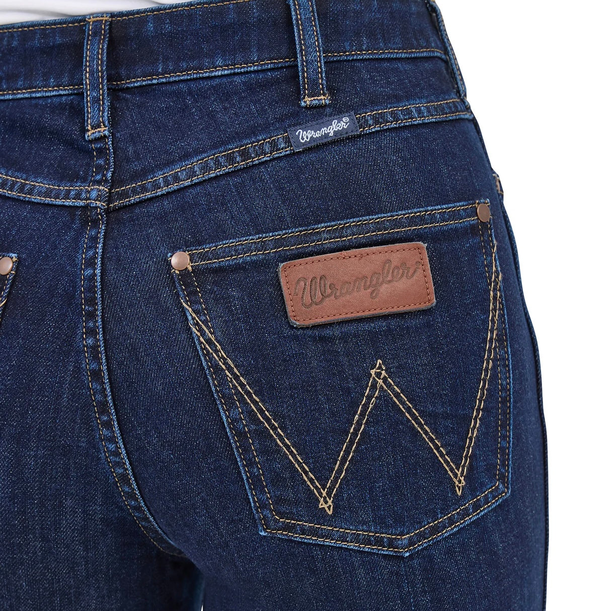 Bailey Fit High Rise Trouser | Wrangler Women's Collection - Korvel