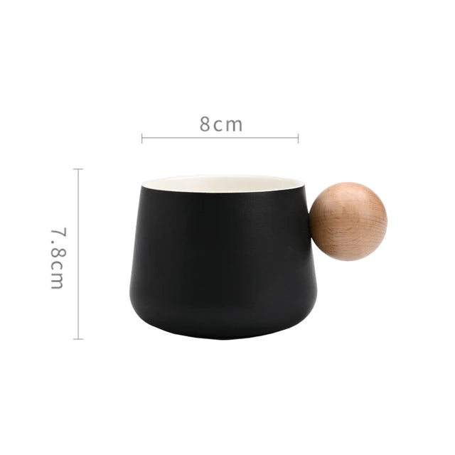 Ensemble de tasse et soucoupe en céramique élégante