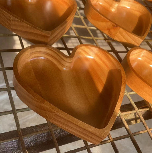 Wooden fruit box, whole wood heart-shaped candy box, nut and dried fruit storage tray, Japanese style solid wood stackable - Korvel
