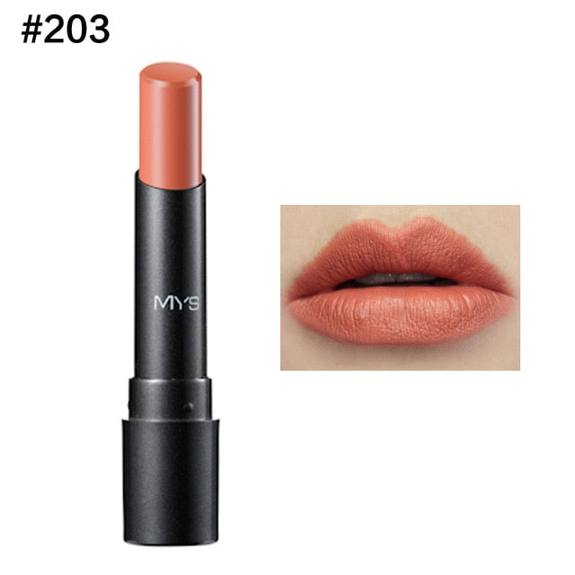 Rouge à lèvres mat MYS Brand Beauty - Teinte rouge longue tenue