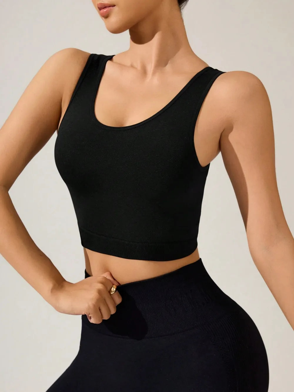 Crisscross Cropped Active Tank - Korvel