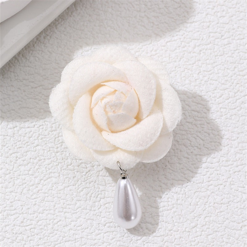 Flower pearl brooch female fashion camellia wedding dress decoration female jewelry - Korvel