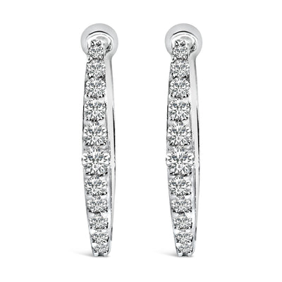 Pendientes de aro en forma de corazón de diamante cultivado en laboratorio de oro blanco de 10 quila