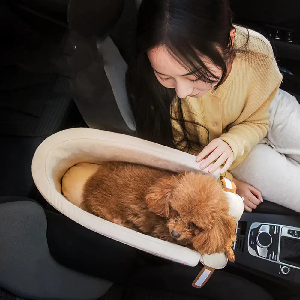 Cama Premium para Cachorros y Gatos para el Coche - Comodidad y Seguridad en Movimiento