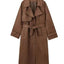 Manteau long élégant avec ceinture et design double boutonnage
