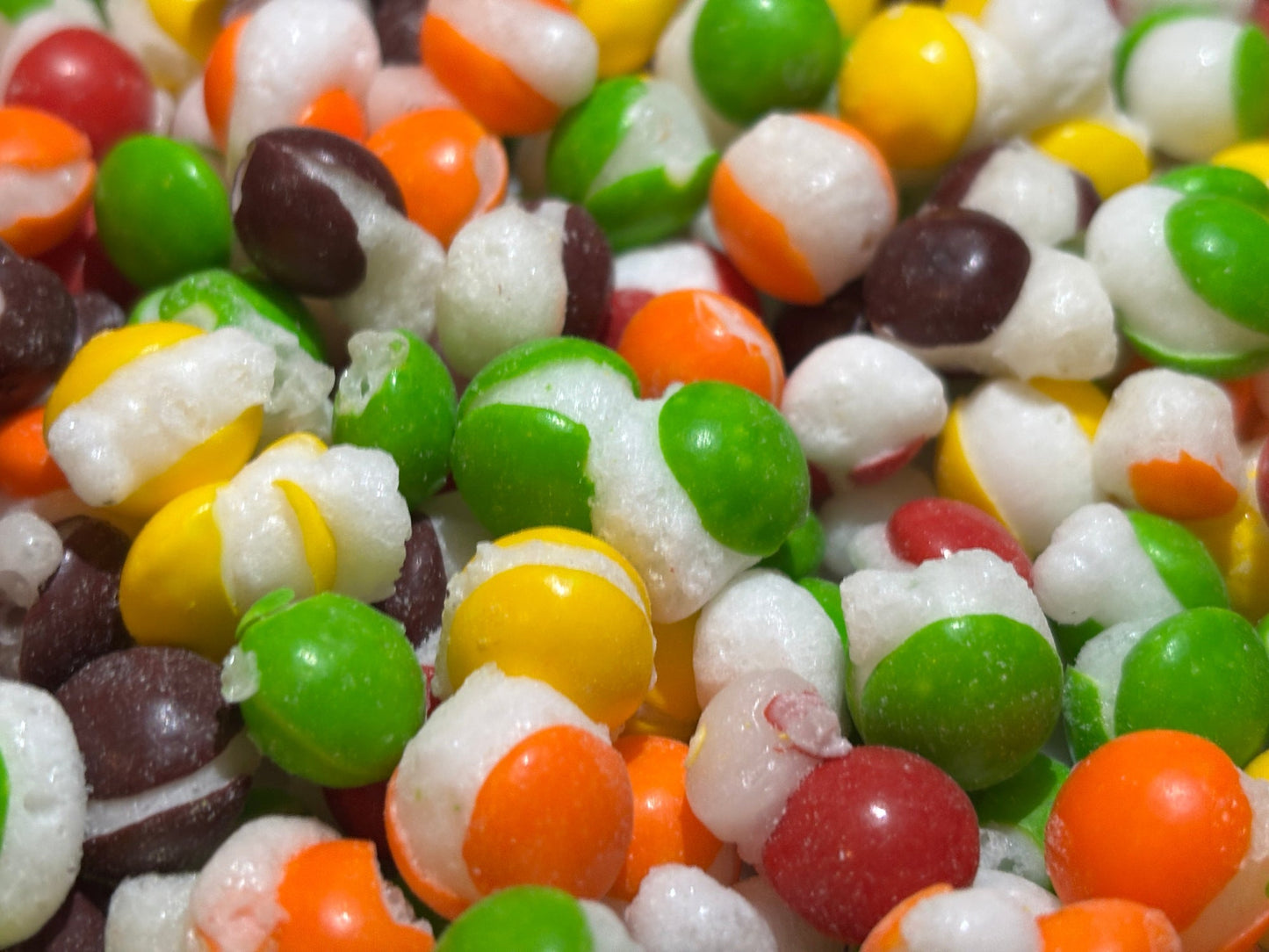 Freeze-Dried Rainbow Drops - Korvel