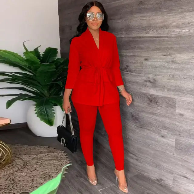 Ensemble de Chemise à Lacets en V et Pantalons Serrés