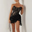 Vestido Mini de Encaje Elegante con Apliques