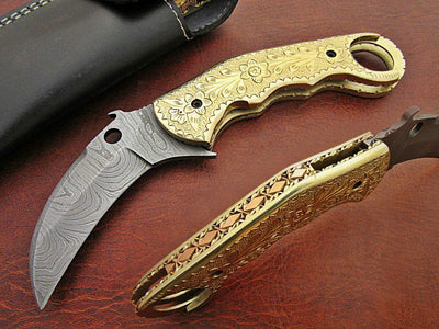 Tiger Claw Handcrafted Damascus Steel Folding Knife for Everyday Use - Korvel
