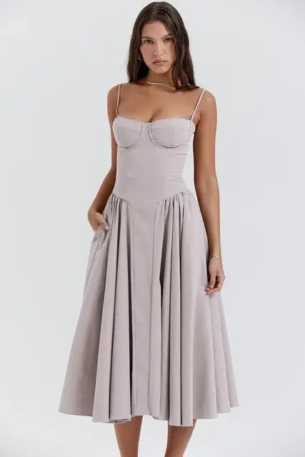 Vestido Midi Elegante con Tirantes de Espagueti
