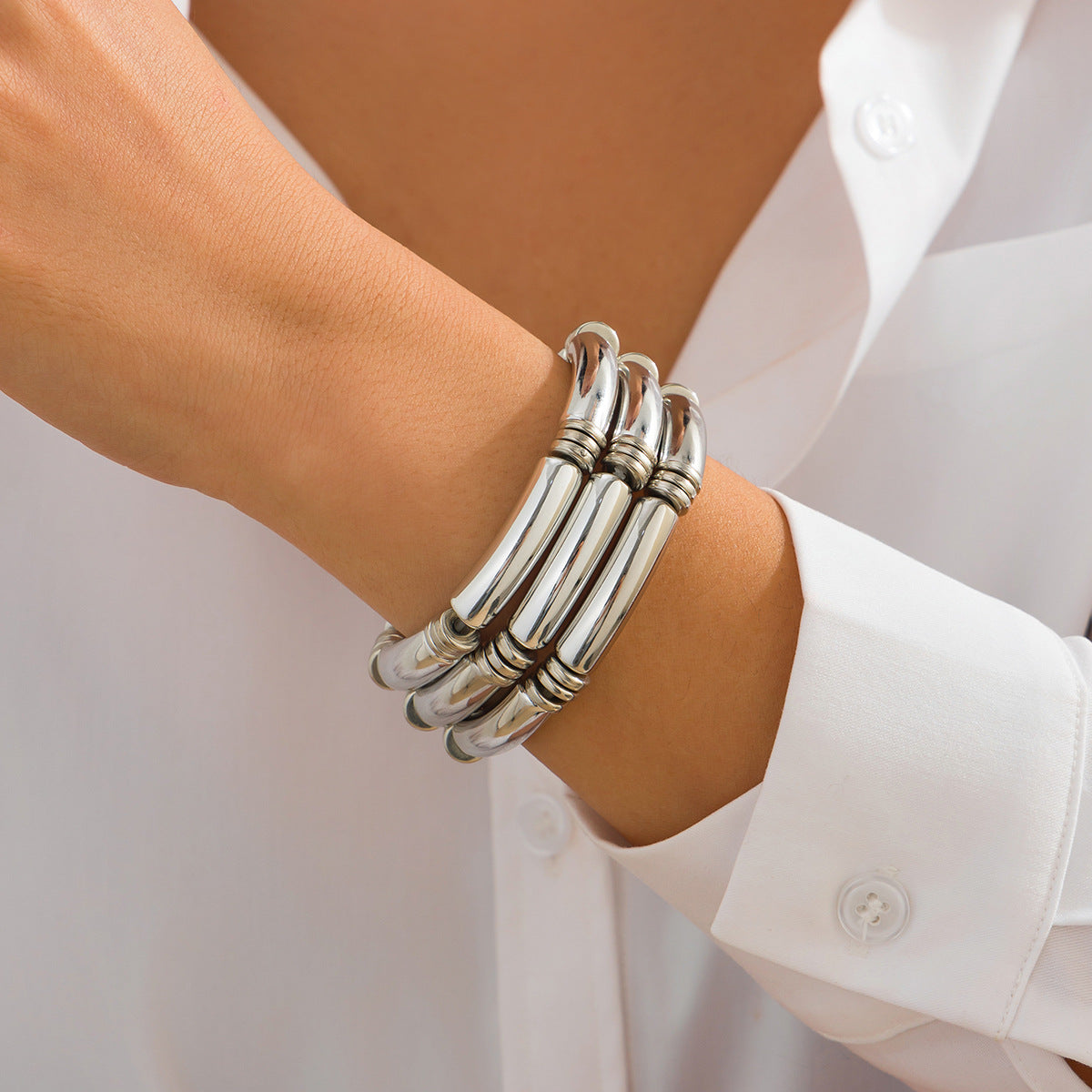 Conjunto de Pulseras de Tubo Doblado CCB Irregular y Elegante