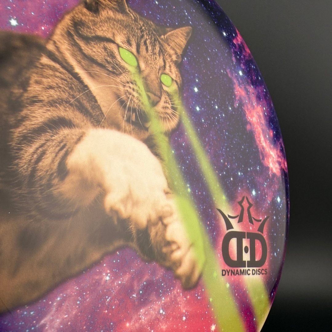 Fuzion EMac Truth - DyeMax - Disque de Disc Golf Laser Space Kitty