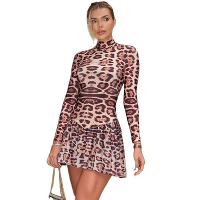 Robe ajustée à imprimé léopard à manches longues