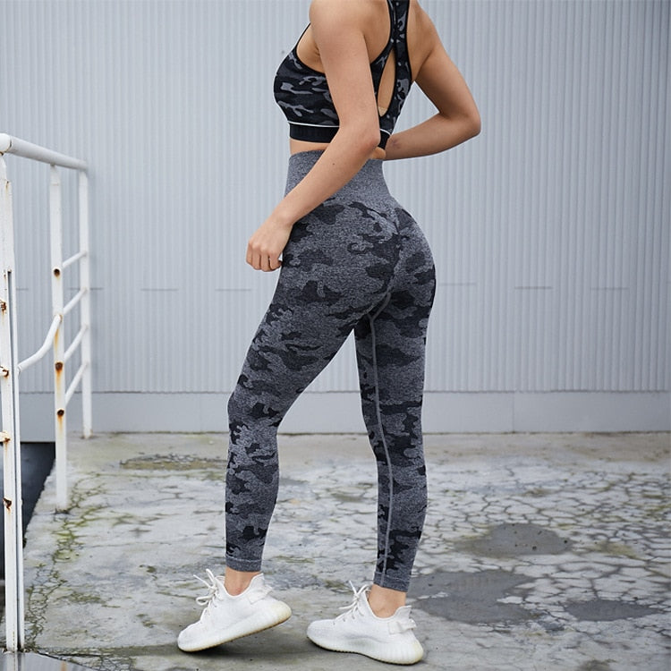 Ensemble de yoga camouflage pour femmes 2PCS - Vêtements de sport premium