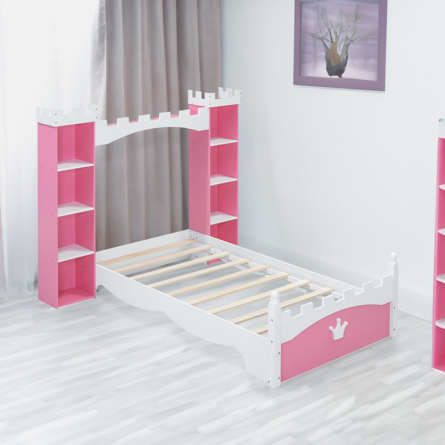 Lit jumeau en bois en forme de château avec étagère de rangement en rose et blanc
