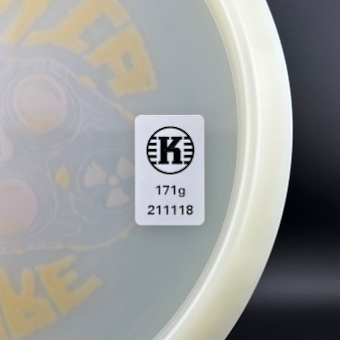 K1 Glow Kaxe - Edición Limitada 2021 con Sello de Hombre RADioactivo