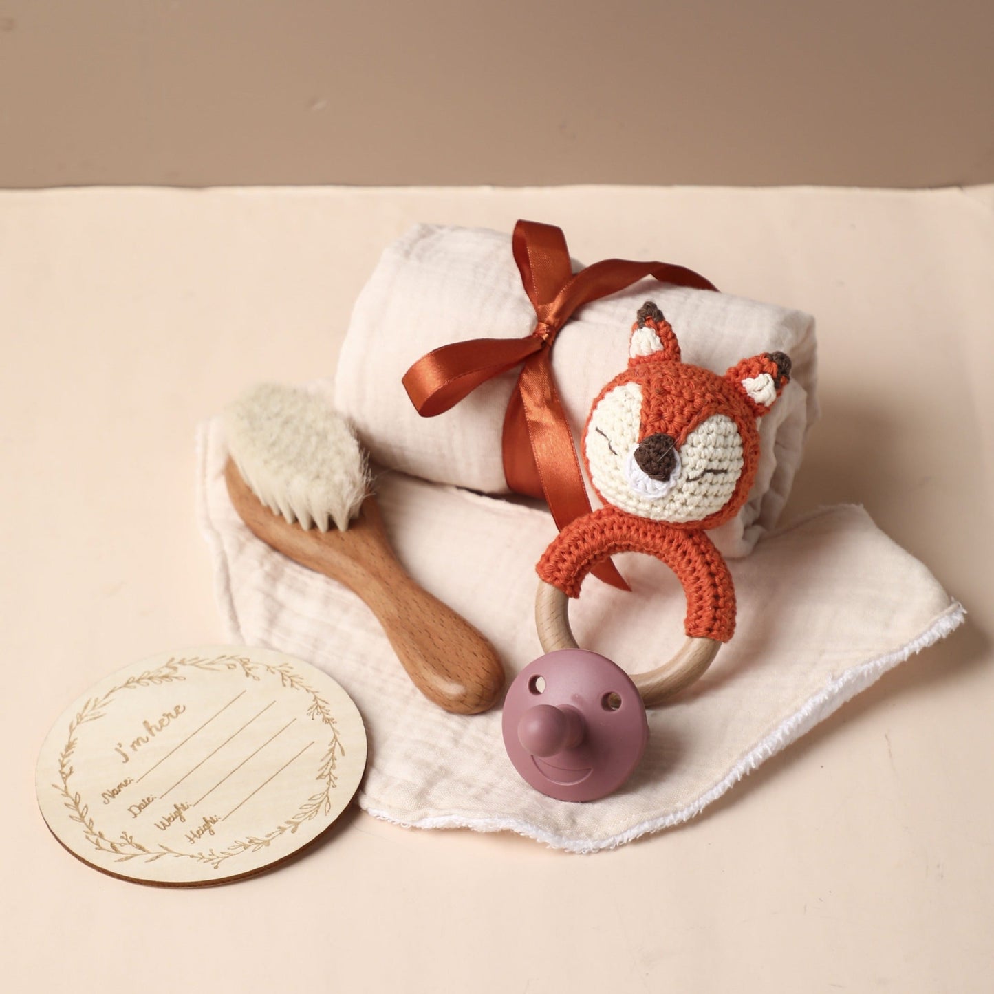 Full moon birth with hand gift, bath towel, wool brush, baby shower mouth, water towel, pacifier set - Korvel