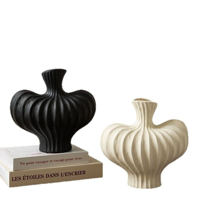 High-End Plastic Imitation Ceramic Vase for Elegant Home Decor