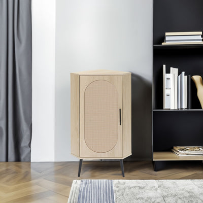 Elegante gabinete de esquina independiente con puertas de ratán