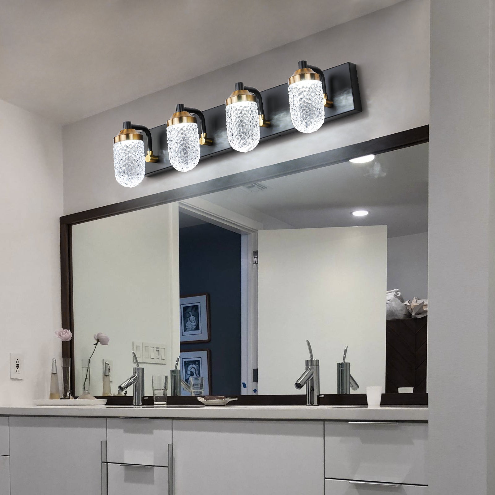 Vanity  Lights With 4 LED Bulbs For Bathroom  Lighting - Korvel
