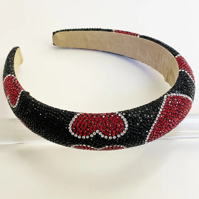 Bandas de pelo esponjosas en forma de corazón con incrustaciones de diamante