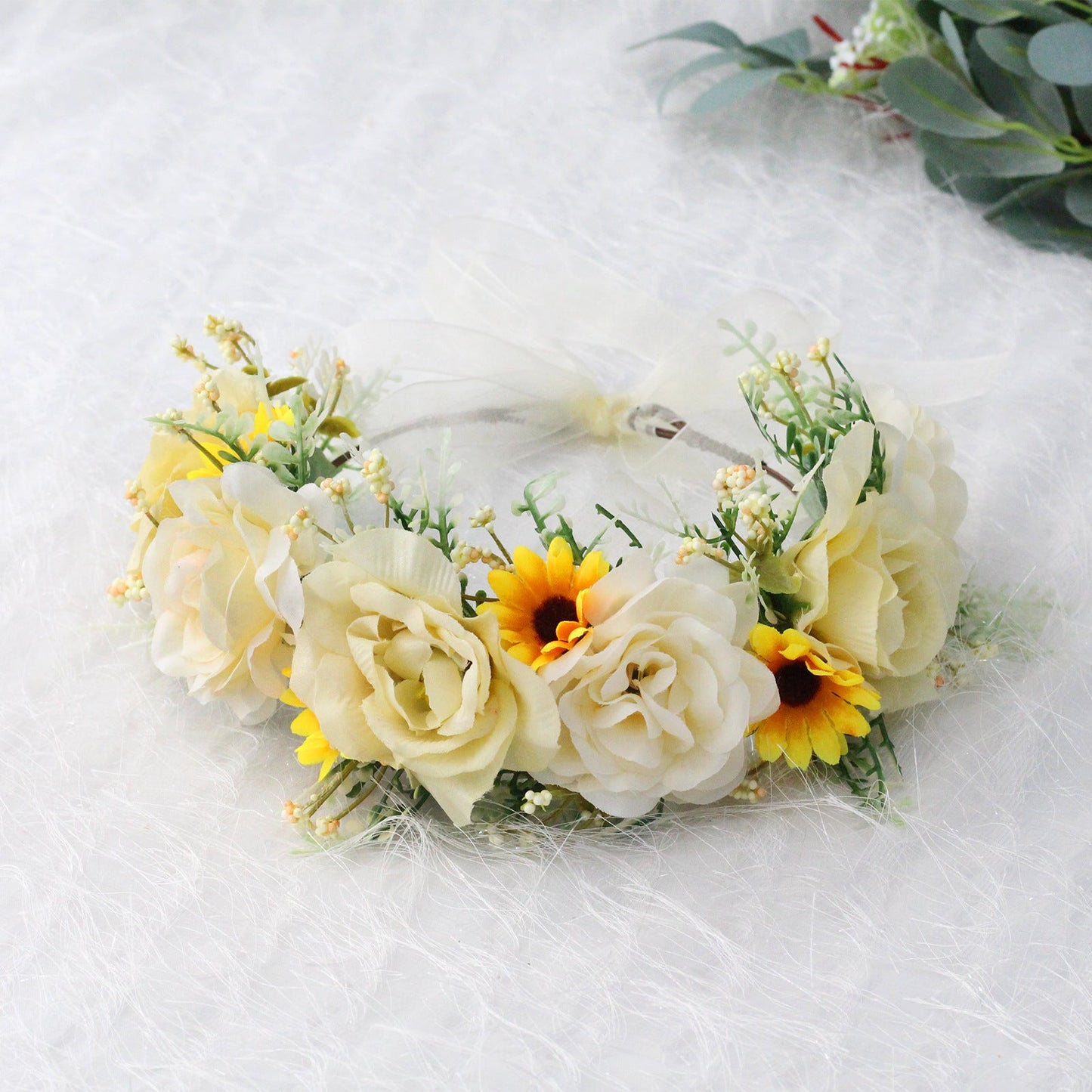 Diadema de Flores con Rosa Grande para Looks Elegantes