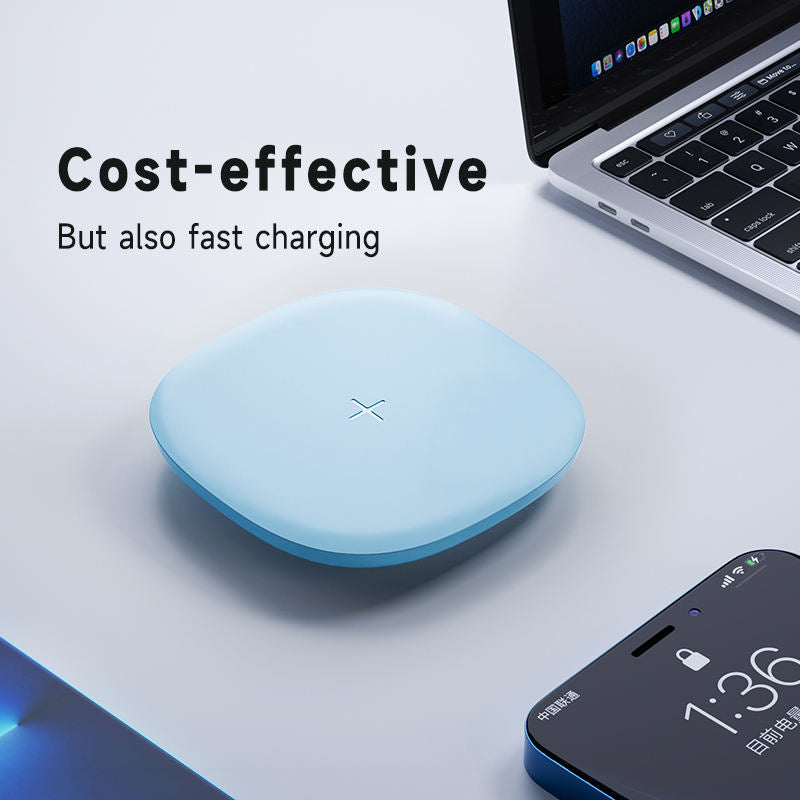 Single Charging Mobile Desktop Wireless Charger Suitable for Samsung Huawei Mobile 15W Wireless Charger Square - Korvel