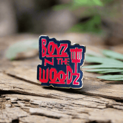 Broche en métal Papillon Boyz In The Woods