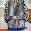 Sudadera con capucha a rayas suelta y casual
