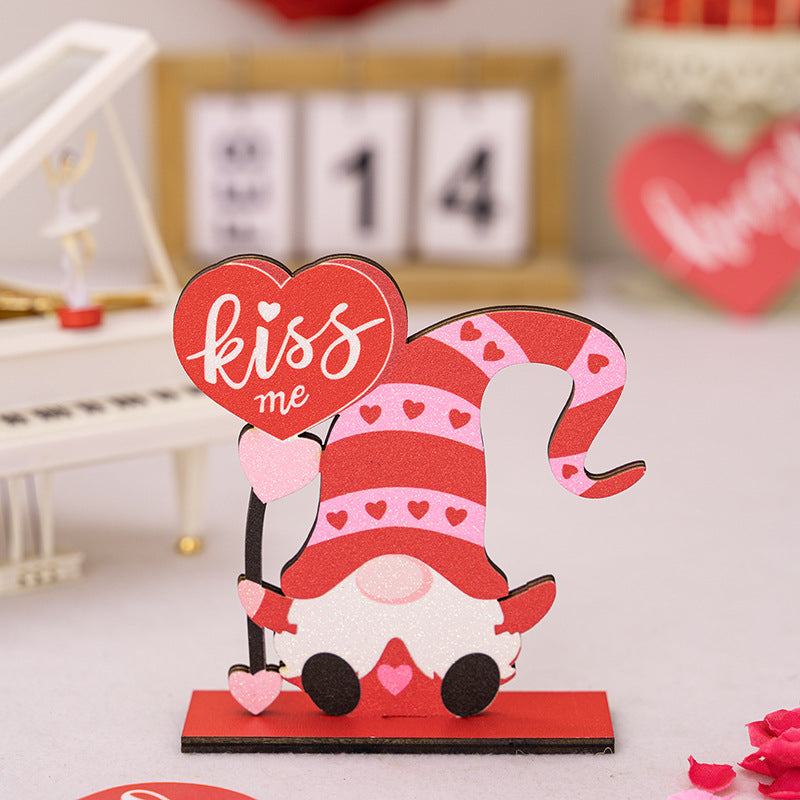 Valentine's Day Decoration Products Creative Love Rudolf Wooden Ornaments Romantic Wedding Love Home Decoration - Korvel