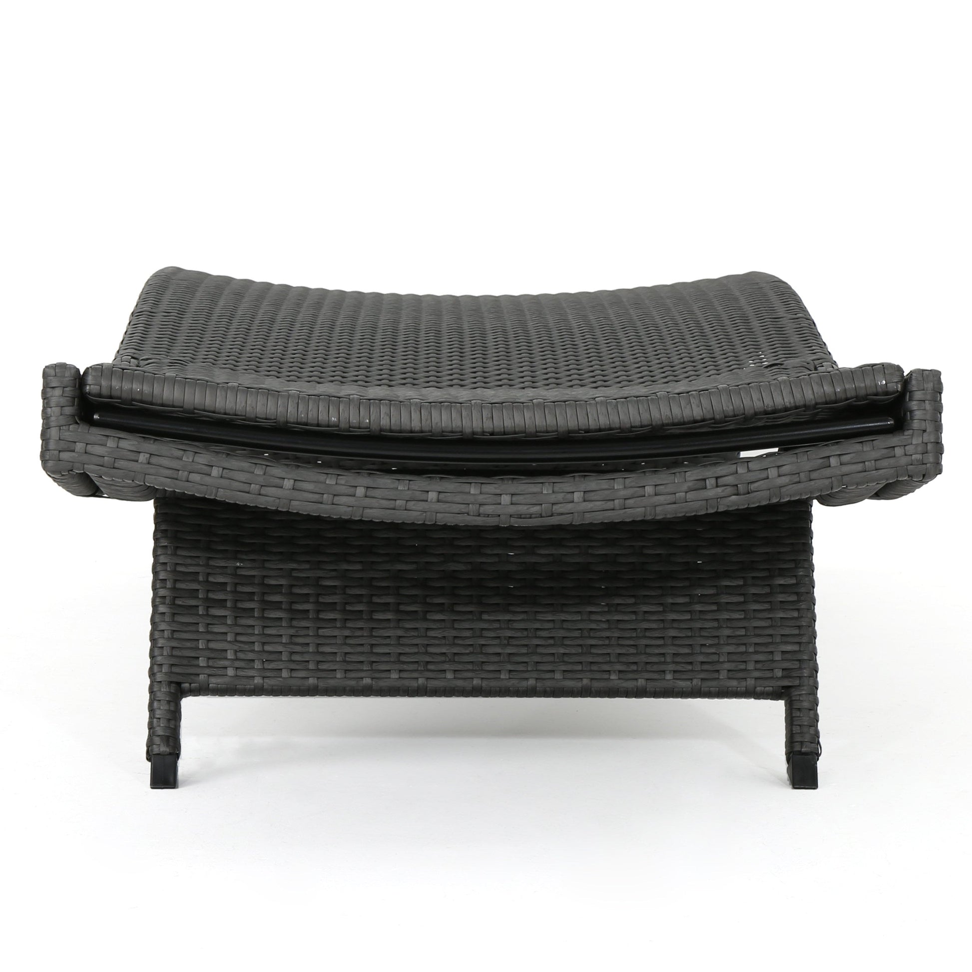 SALEM PE WICKER CHAISE LOUNGE - Korvel