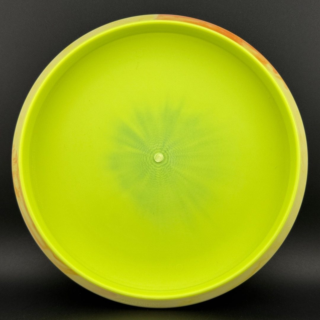 Medium Electron Pixel - Simon Line Disc Golf Putter