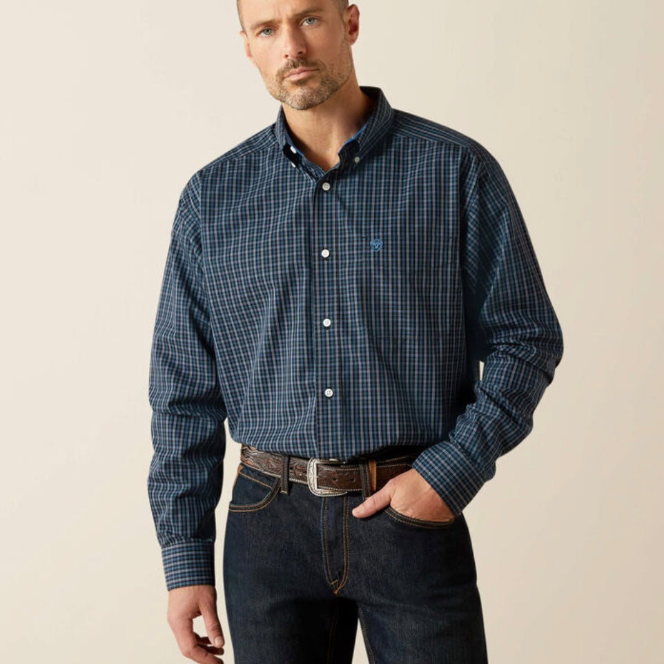 Ariat Men's Classic Fit Plaid Western Shirt - Black & Blue - Korvel