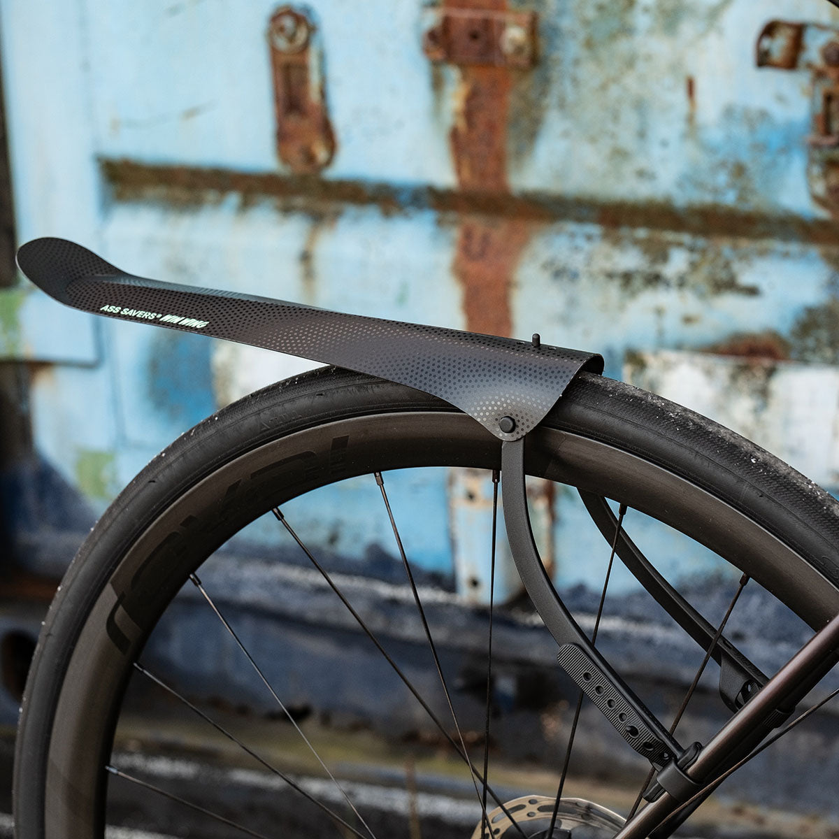 Garde-boue arrière Ass Savers Win Wing 2 avec wishbone noir