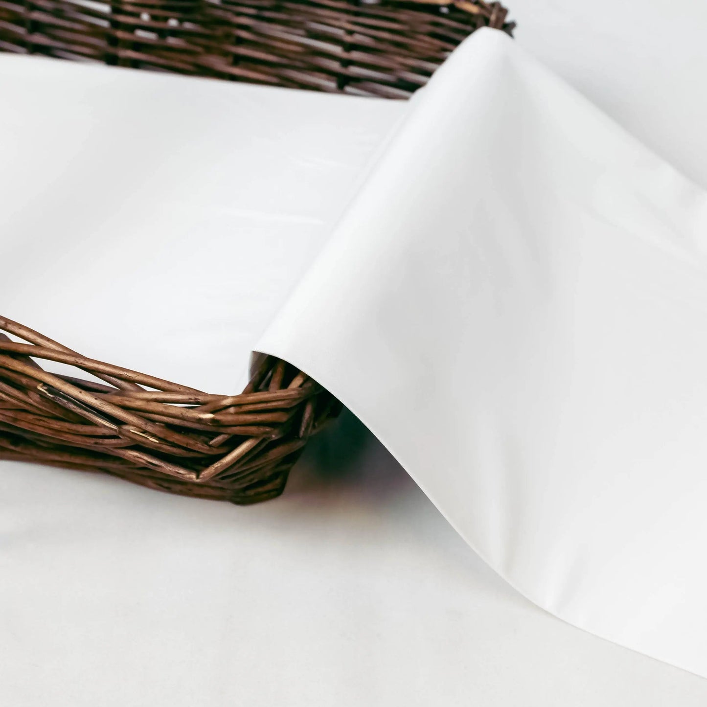 Floriani Color Keep Topping - 54" x 1 yd - White