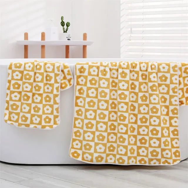 Serviette de bain en microfibre à fleurs à carreaux mignons