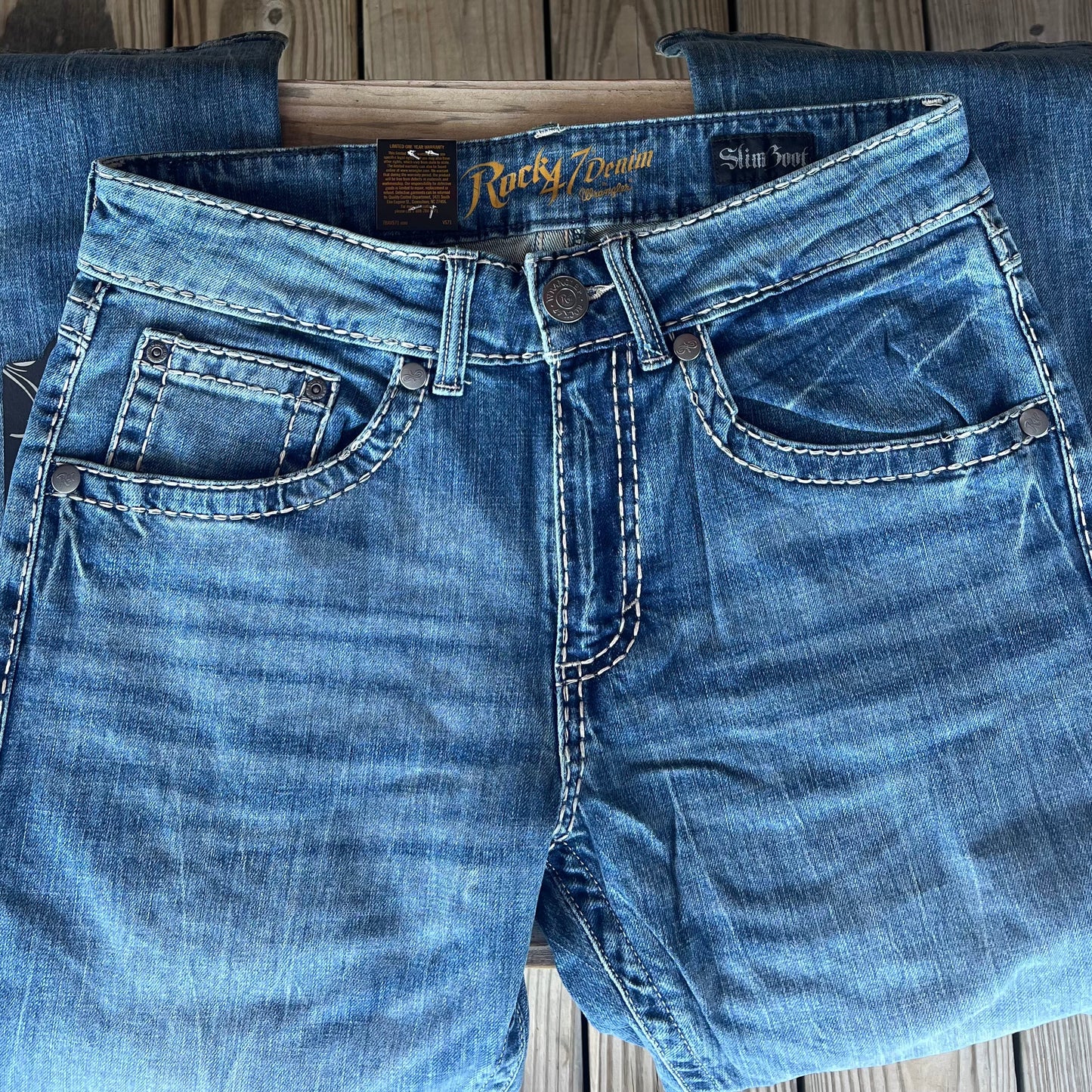 Wrangler Rock 47 Men's Slim Bootcut Jeans - Light Wash - Korvel