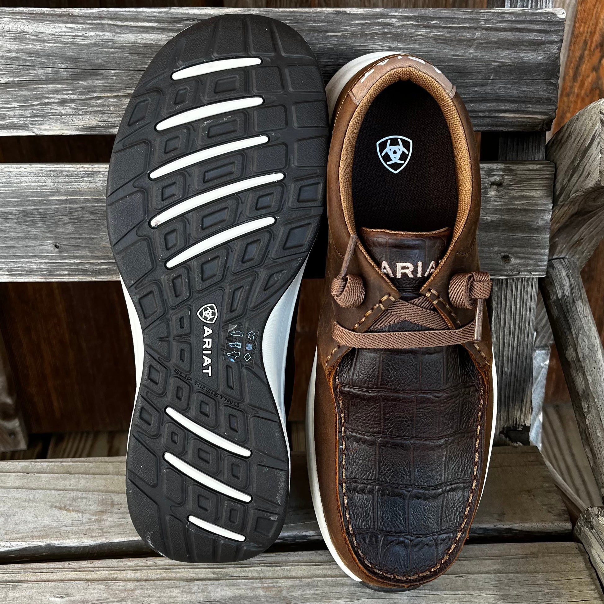 Ariat Men's Brown Buckeye Boots with Gator Print - Korvel