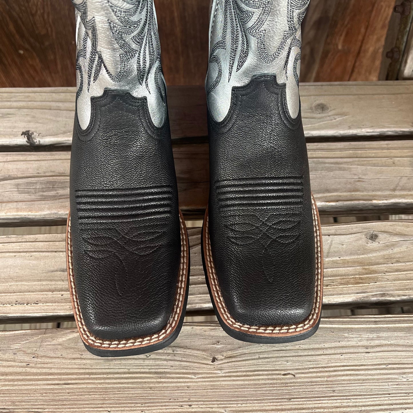 Ariat Women's Round Up Ryder Western Boots - Black & Silver - Korvel