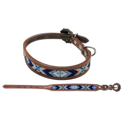 Collier en cuir avec perles croisées et boucle en cuivre