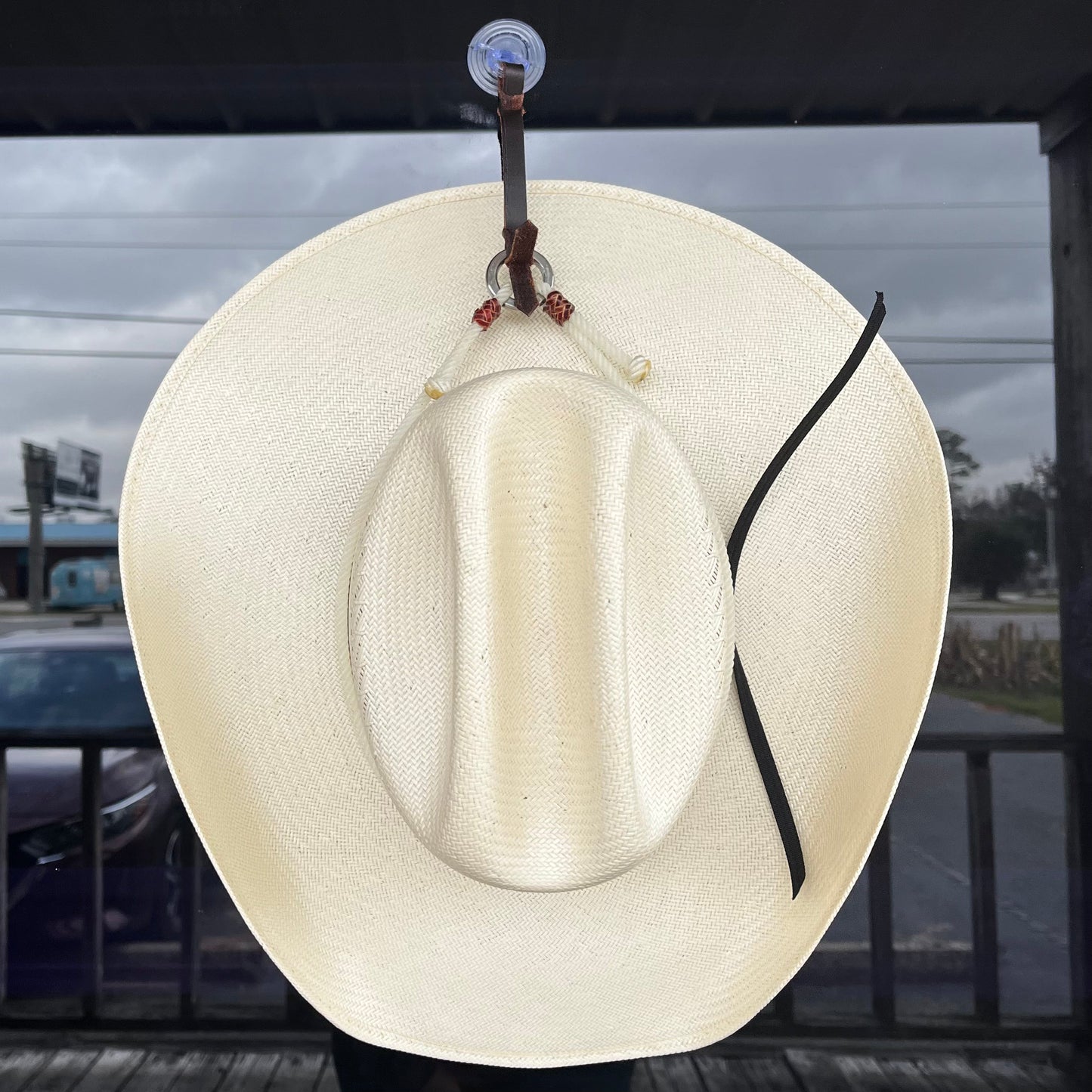 Versatile Rope Hat Organizer with Suction Cup - Korvel