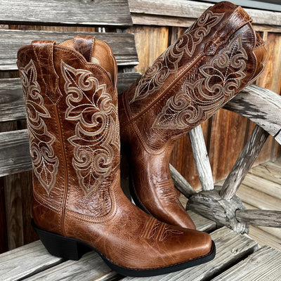 Ariat Women's Brown Round Up Boots - Stylish & Durable - Korvel