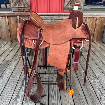 17" Premium Cashel Ranching Saddle for Ultimate Comfort - Korvel