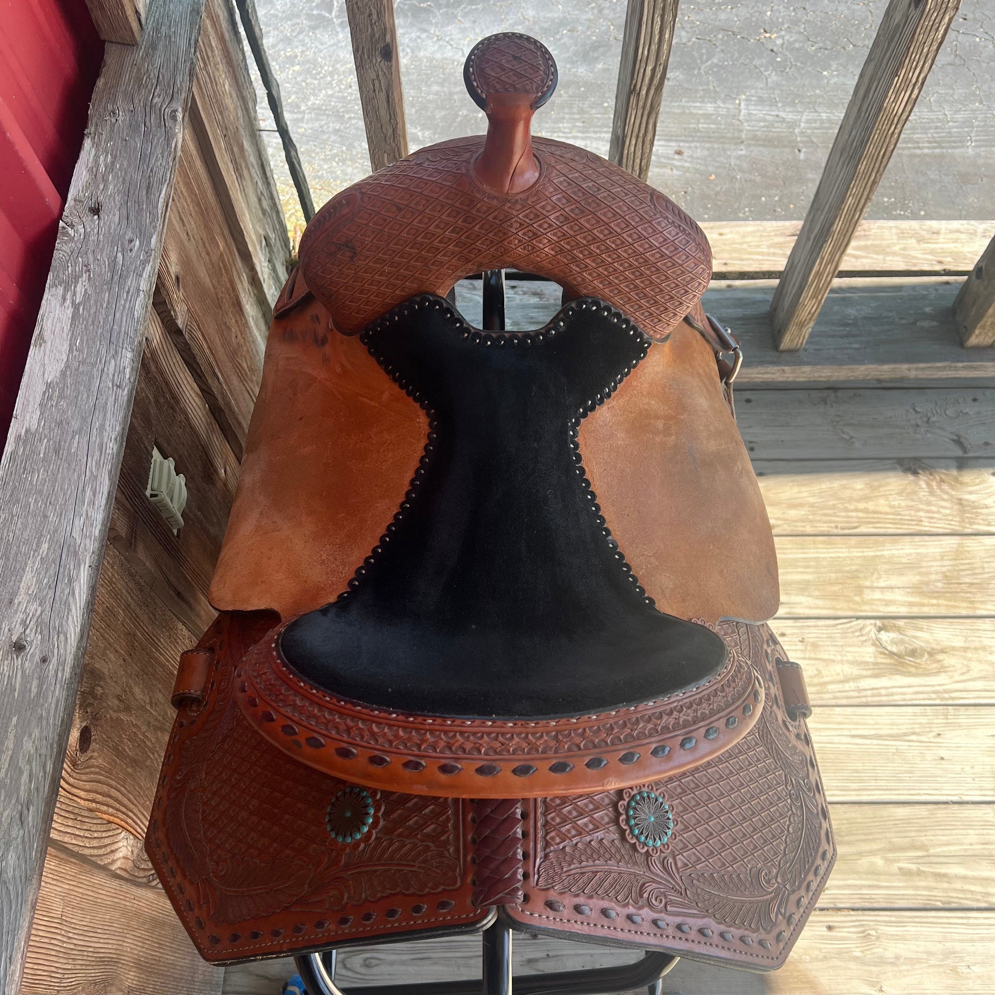 Marlene McRae 15" Wide Flex Tree Saddle - Korvel