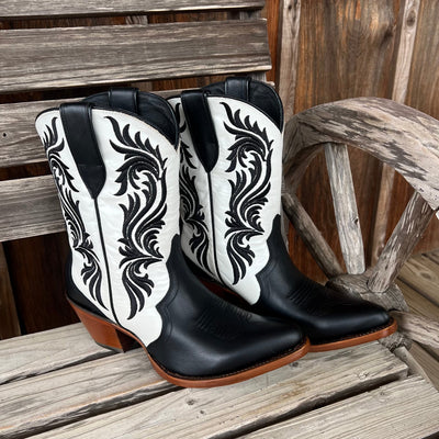 Elegant Black Antonia Women's Boots by Ariat - Korvel