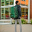 Mochila de mano patentada de cuero verde esmeralda