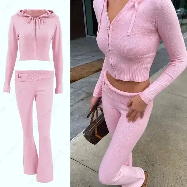 Ensemble de Haut Court à Capuche Tricoté Chic et Pantalons