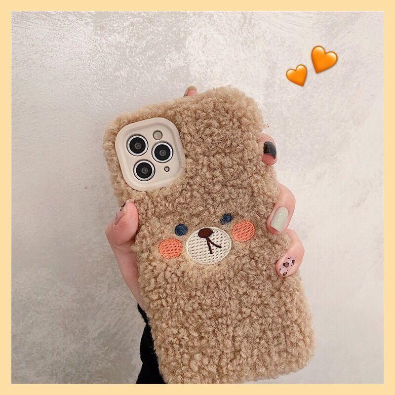 Coque de téléphone en peluche ours brun mignon pour modèles d'iPhone