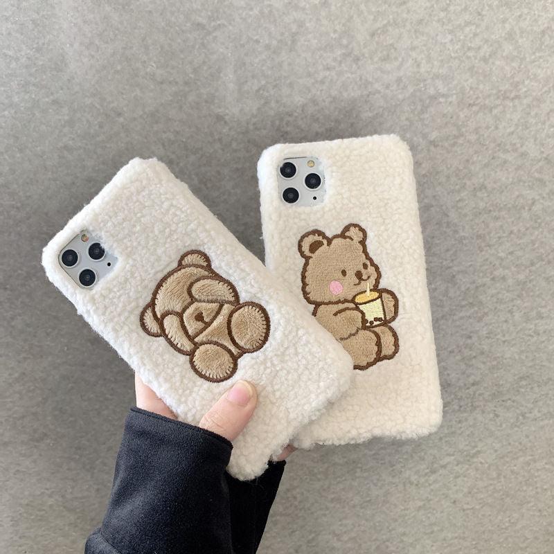 Coque de téléphone en peluche ours brun mignon pour modèles d'iPhone