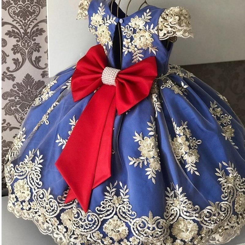 Robe de Princesse de Luxe Fait Main avec Nœud
